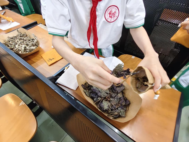 同学们化身